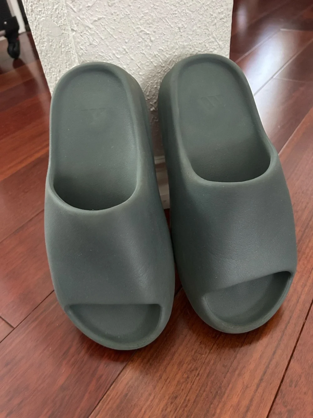 Yeezy Slide 2023-Slate Marine-Men's- Size 9